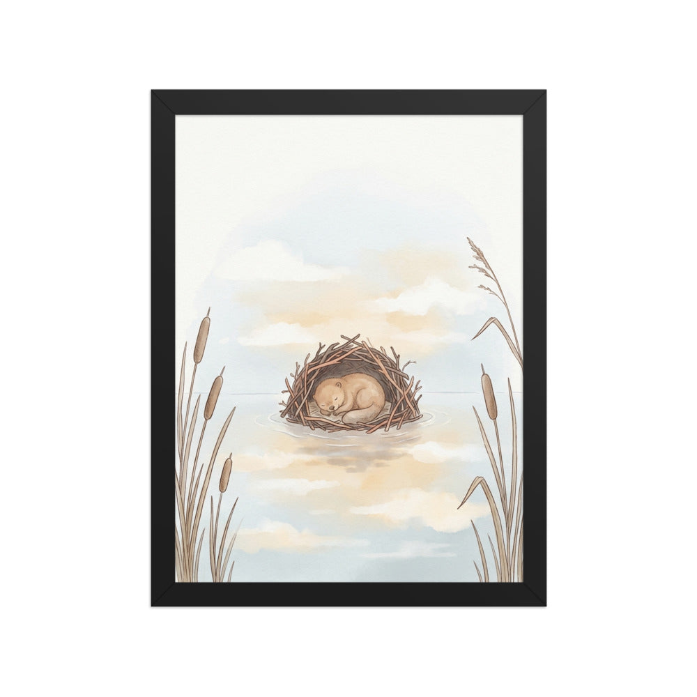 Affiche encadrée chambre bébé style scandinave représentant un bébé castor endormi dans sa cabane de brindilles, palette nude et terracotta, cadre bois 30×40 cm, fond blanc